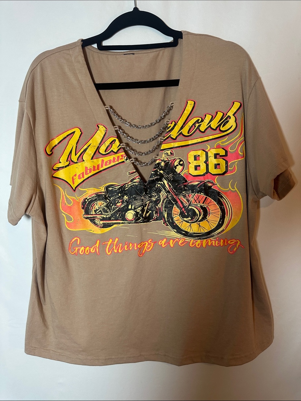 Source Unknown Tan motorcycle Graphic V-Neck Tee with Chain Detail